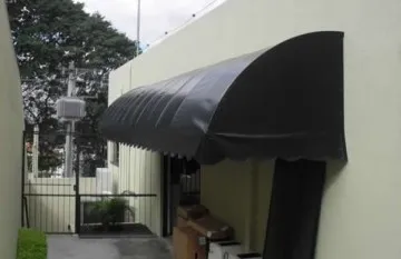 Toldo em Lona Modelo Semi-Curva